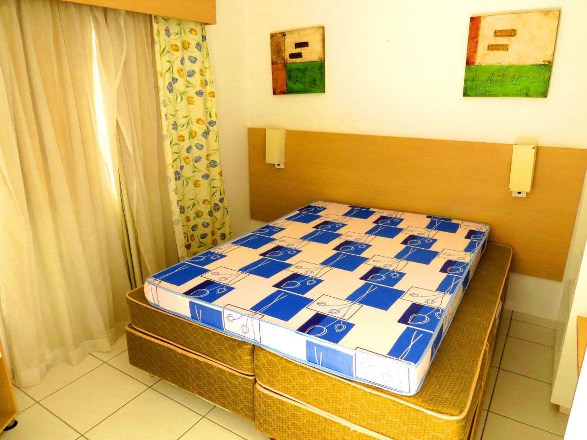 Pontal Do Lago Apartamentos Para Temporada Калдас Новас Екстериор снимка